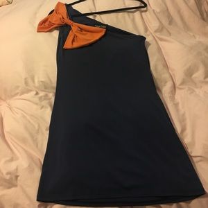 Tailgate dress